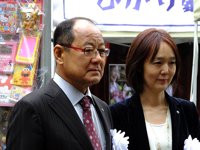 山村社長（向かって左）と大西氏