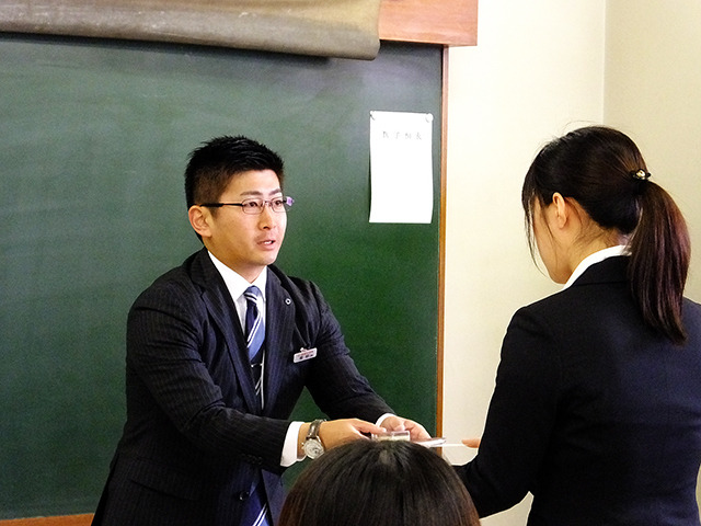 コロンブス服部達人社長