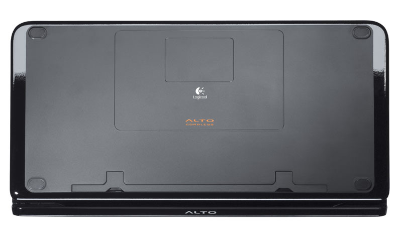 使用しないときは折りたたんでキーボードを収納可能