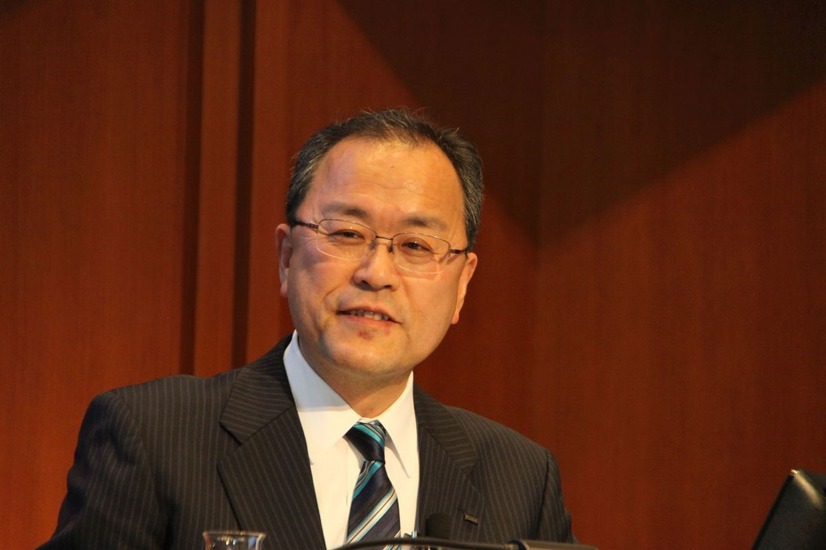 KDDI 代表取締役社長 田中孝司氏