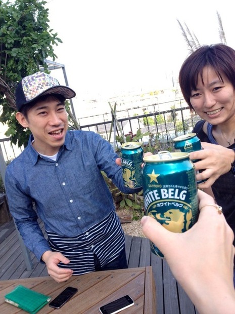 日曜の午後、友人たちと乾杯～！