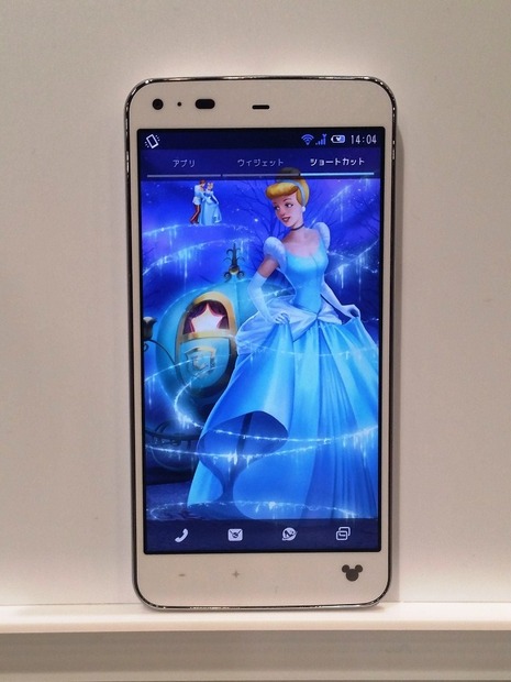 Disney Mobile on docomo SH-05F