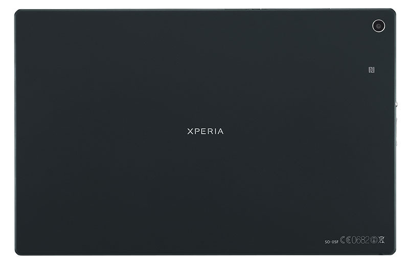 「Xperia Z2 Tablet SO-05F」ブラックモデル背面