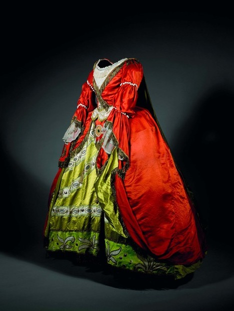 レオン・バクスト「侍女」の衣裳（《眠り姫》より）1921年頃 オーストラリア国立美術館