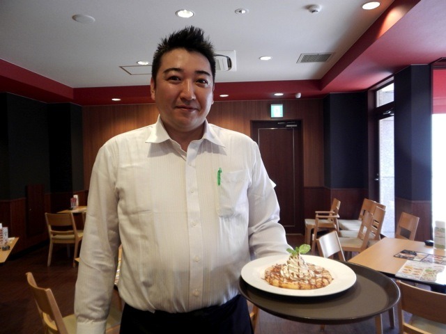 「キャラメルりんごパイ」と東氏