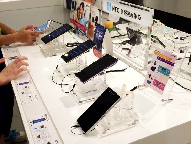 Xperia Z2の展示