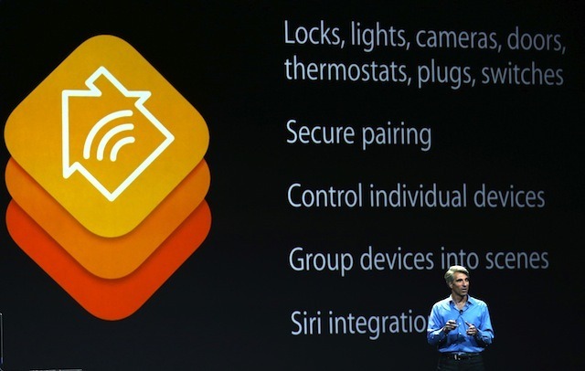 iOS 8を解説するクレイグ・フェデリギ　(c) Getty Images