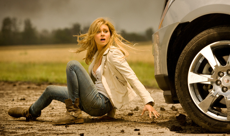 テッサ（演：ニコラ・ペルツ）　(c) 2014 Paramount Pictures. All Rights Reserved.