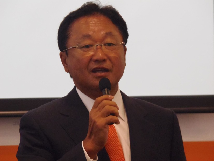 日本プロゴルフ協会 会長 倉本昌弘氏。「雪マジ!19のときも面白い企画だと思っていた。そのときゴルフでも同じ企画をやりたいと感じていたが、今回それが実現できてうれしい。我々が協力できることを模索しながら、100％応援していきた。ゴルフ業界を盛上げていきたいと思う」
