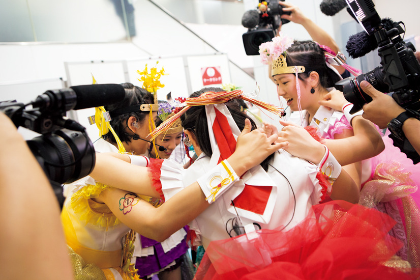 ももクロ「夏のバカ騒ぎ2014桃神祭」の舞台裏