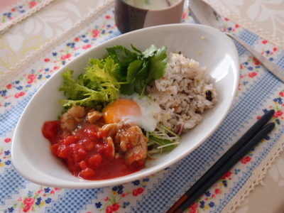 「レシピブログ」より「かけトマ♪照り焼きチキン丼」