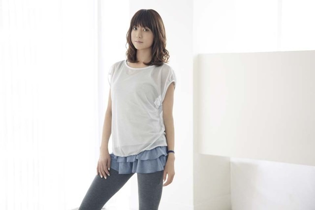 「新しい結婚のカタチ」を語るhitomi