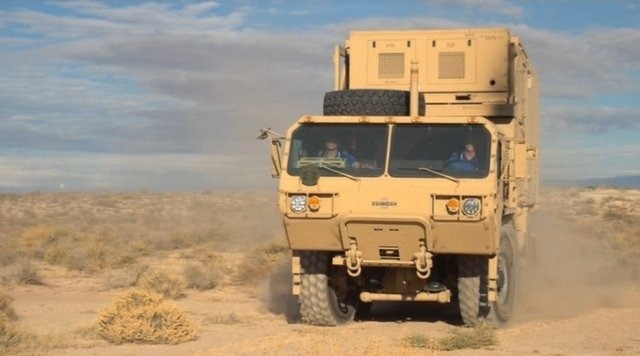 アメリカ陸軍、Xboxコントローラーで照準を合わせるレーザー防衛兵器を試験中
