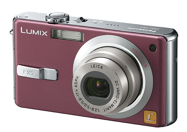 　松下電器産業は、デジタルカメラ「LUMIX」シリーズの新ラインアップとして、スリムボディに手ブレ補正機能と光学3倍ズームを搭載した「DMC-FX7」「DMC-FX2」を8月27日に発売する。