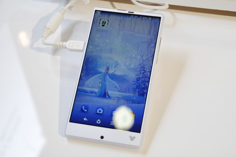 ドコモ、冬春新モデル一斉発表……初の人工知能搭載機などスマホはハイスペック7機種