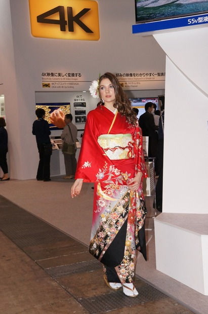 【CEATEC 2014 Vol.10】コンパニオン…フォトレポート（その2）
