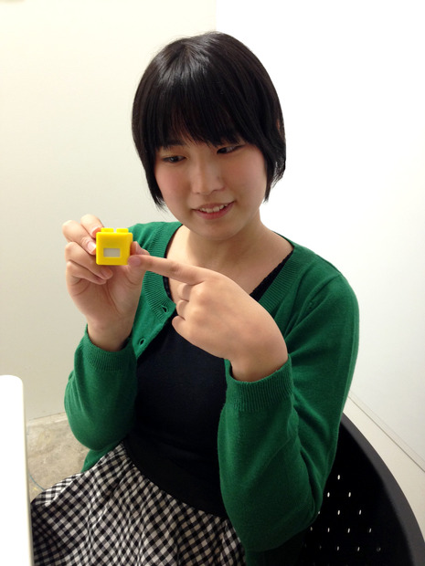 逆さに付けるとホコリの侵入を防げちゃうんです！持ち歩くときに良いですね