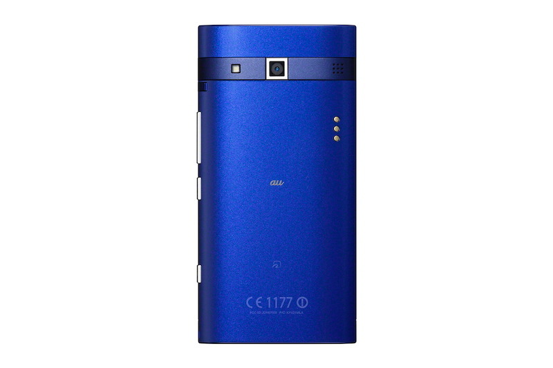「URBANO V01」の背面には1300万画素カメラ