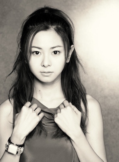 「Mai Kuraki BEST 151A -LOVE & HOPE-」アーティスト写真