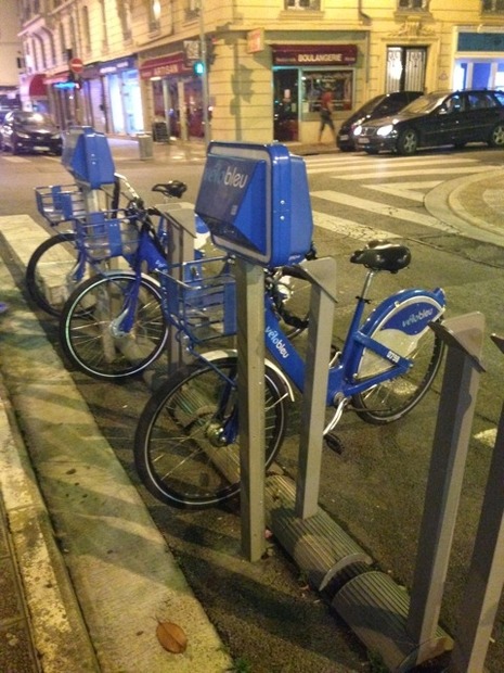 【LONDON STROLL】欧州で進む自転車のインフラ化、パリ、ロンドン、ミラノ…10年後の自転車ライフは