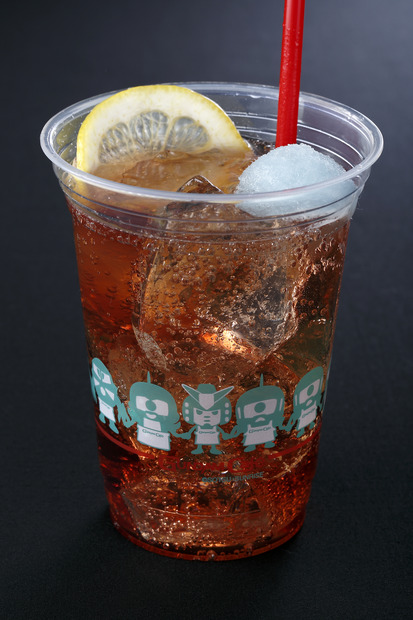 チーム・トライファイターズ　430円