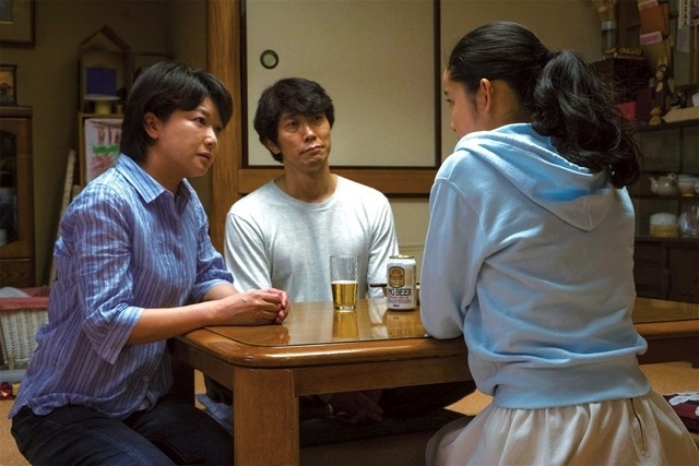 佐々木蔵之介＆夏川結衣＆藤野涼子／『ソロモンの偽証』　(C) 2015 「ソロモンの偽証」製作委員会