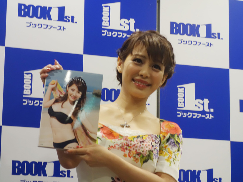 今回の「After the rain」（小学館）は2nd写真集