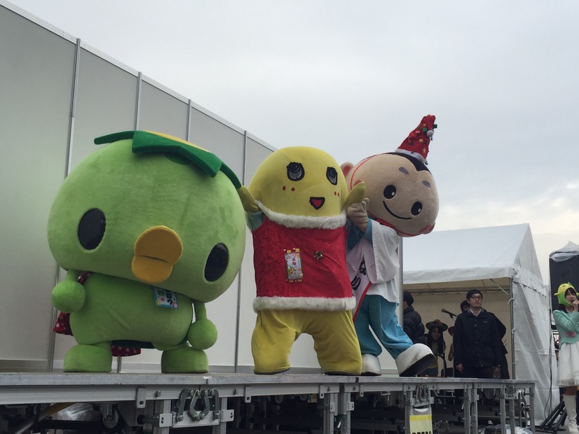 “ゆるとも”の「おしなりくん」と「カッパのコタロウ」も登場