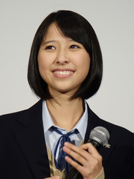 玉井詩織