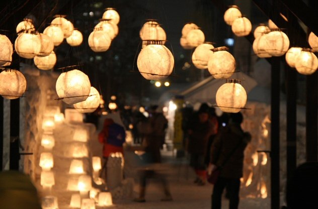 運河会場（過去の雪あかりイベントのようす）