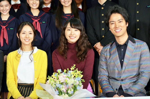 新垣結衣＆木村文乃＆桐谷健太／『くちびるに歌を』特別授業