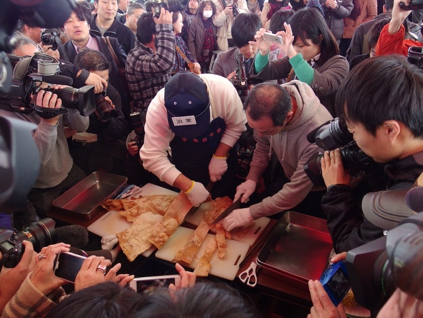 ダイオウイカ試食会