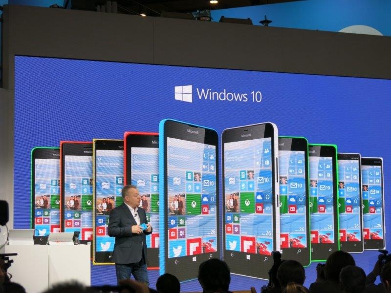 プレスカンファレンスで「Lumia 640」、「Lumia 640 XL」が発表