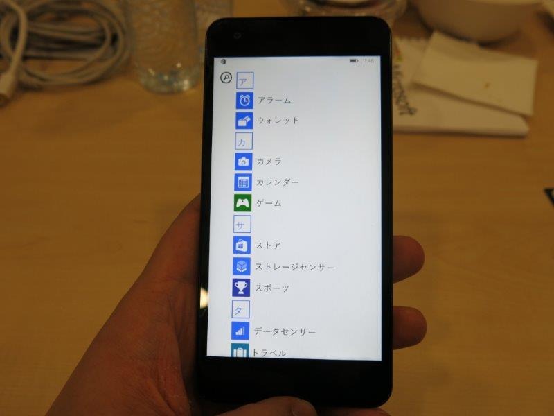 開発中のWindows Phoneの試作機