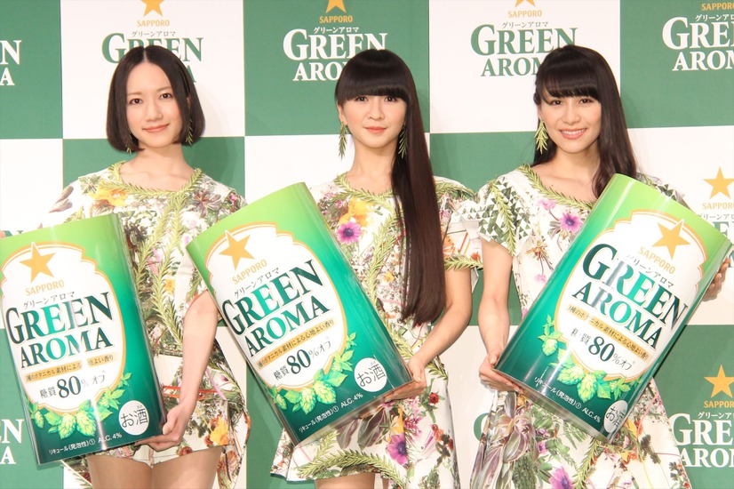 Perfume（大本彩乃・樫野有香・西脇綾香）