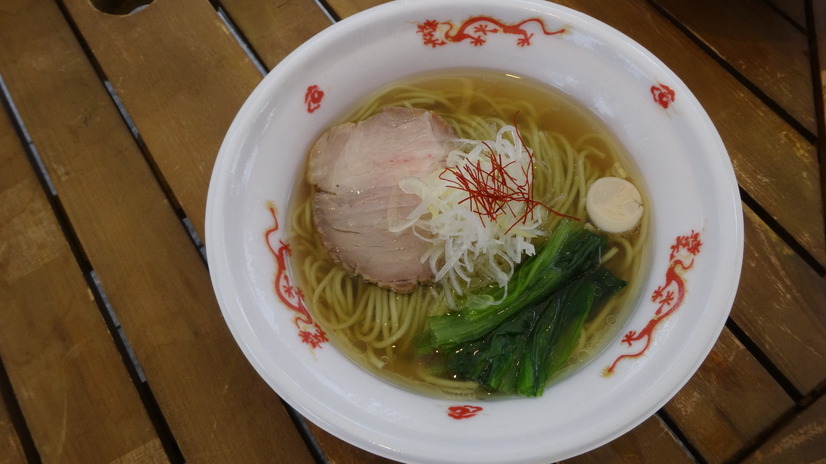 煮干しラーメン（ラーメン愉悦処　似星）