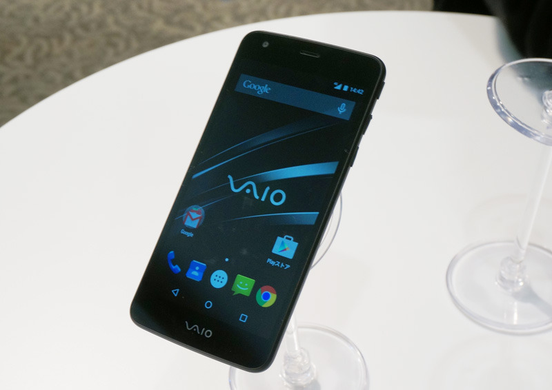 12日に発表された「VAIO Phone」