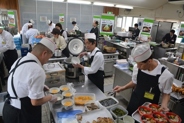 料理はすべて会場で作られる。