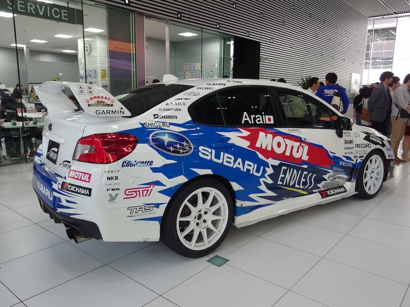 全日本ラリー選手権WRX STI新井車2015年モデル　《撮影　高木啓》