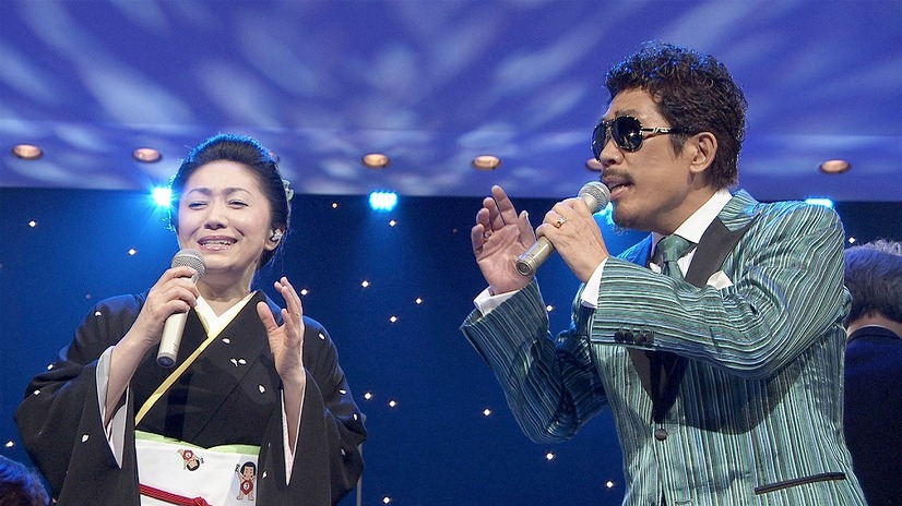 NHK「歌謡チャリティーコンサート」石川さゆりと鈴木雅之