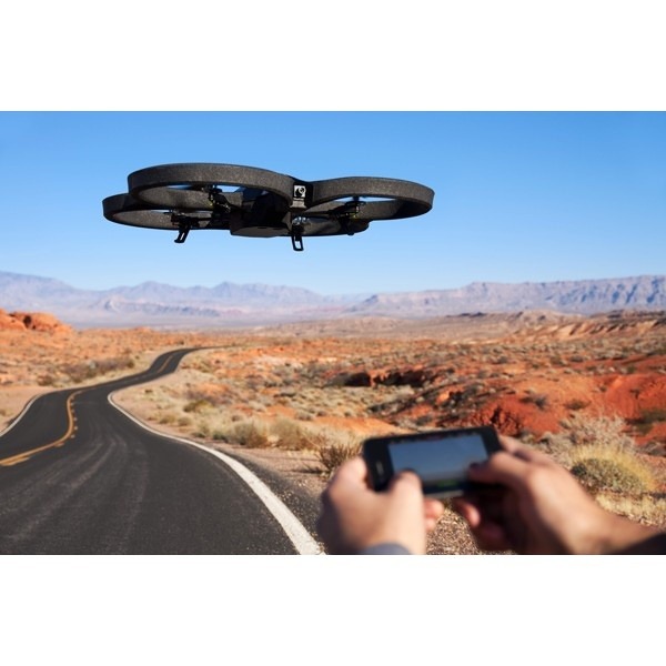「パロットAR.Drone 2.0」イメージ