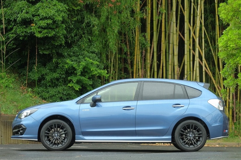 インプレッサ SPORT HYBRID