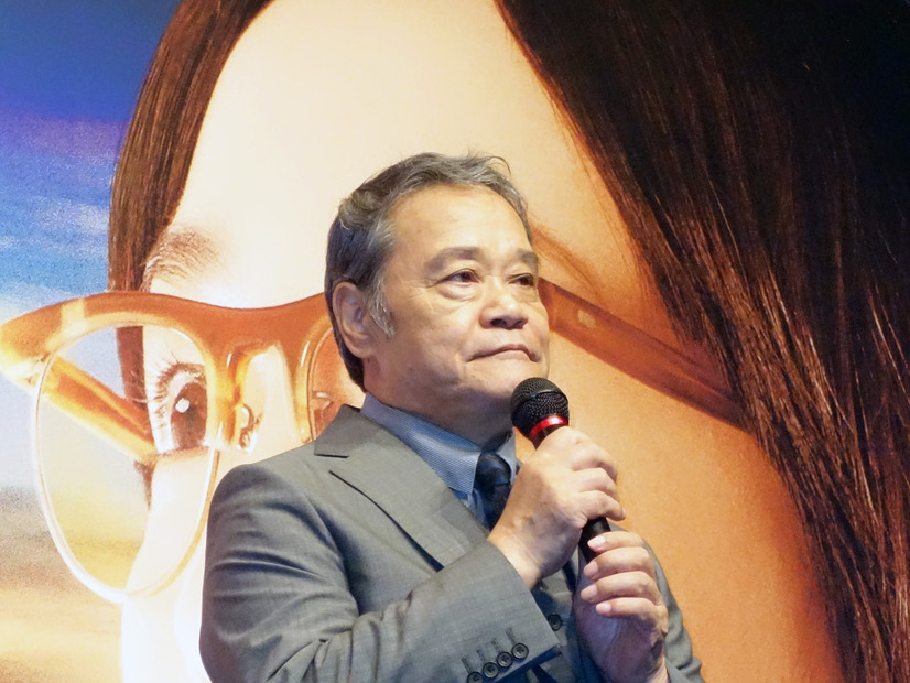 長谷川博己を出演者がベタ褒め……「ラブ＆ピース」ジャパンプレミア