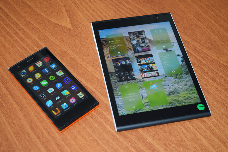 Sailfish OSのリファレンスプロダクトであるJolla SmartphoneとJolla Tablet