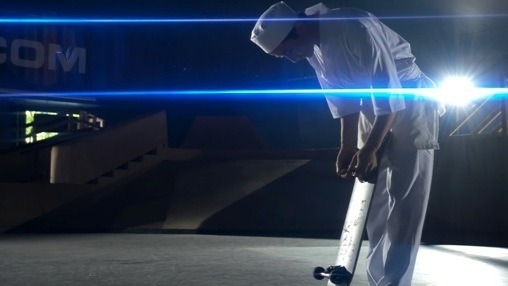 スケボー料理人 l 大根おろしトリック5連発 l Japanese Sushi Chef Skateboarding