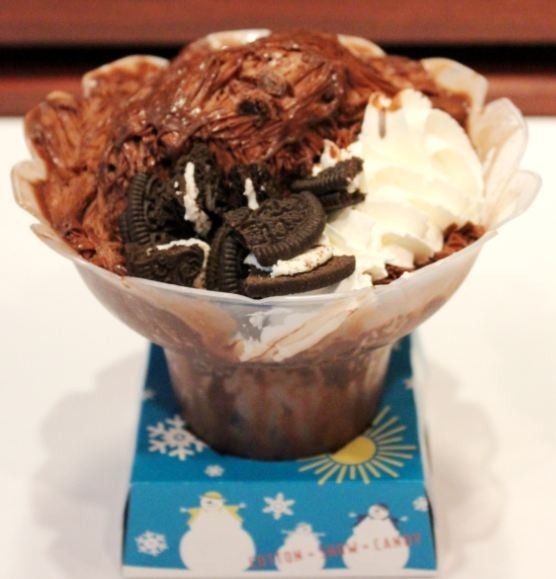 「コットンスノーキャンディ」（チョコレート　クッキー＆ホイップ／税込669円）