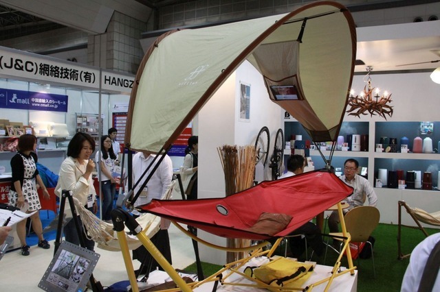 ハンモックの展示