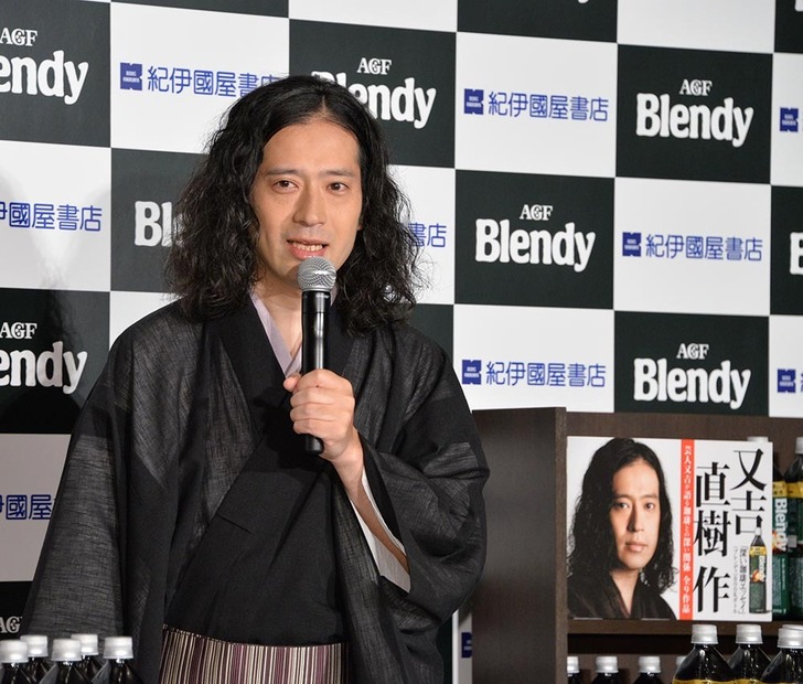 ピースの又吉直樹【写真：竹内みちまろ】