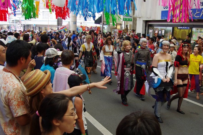 「世界コスプレサミット2012」パレードの様子