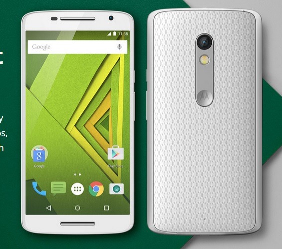 3,630mAhの大容量バッテリを内蔵する「Moto X Play」